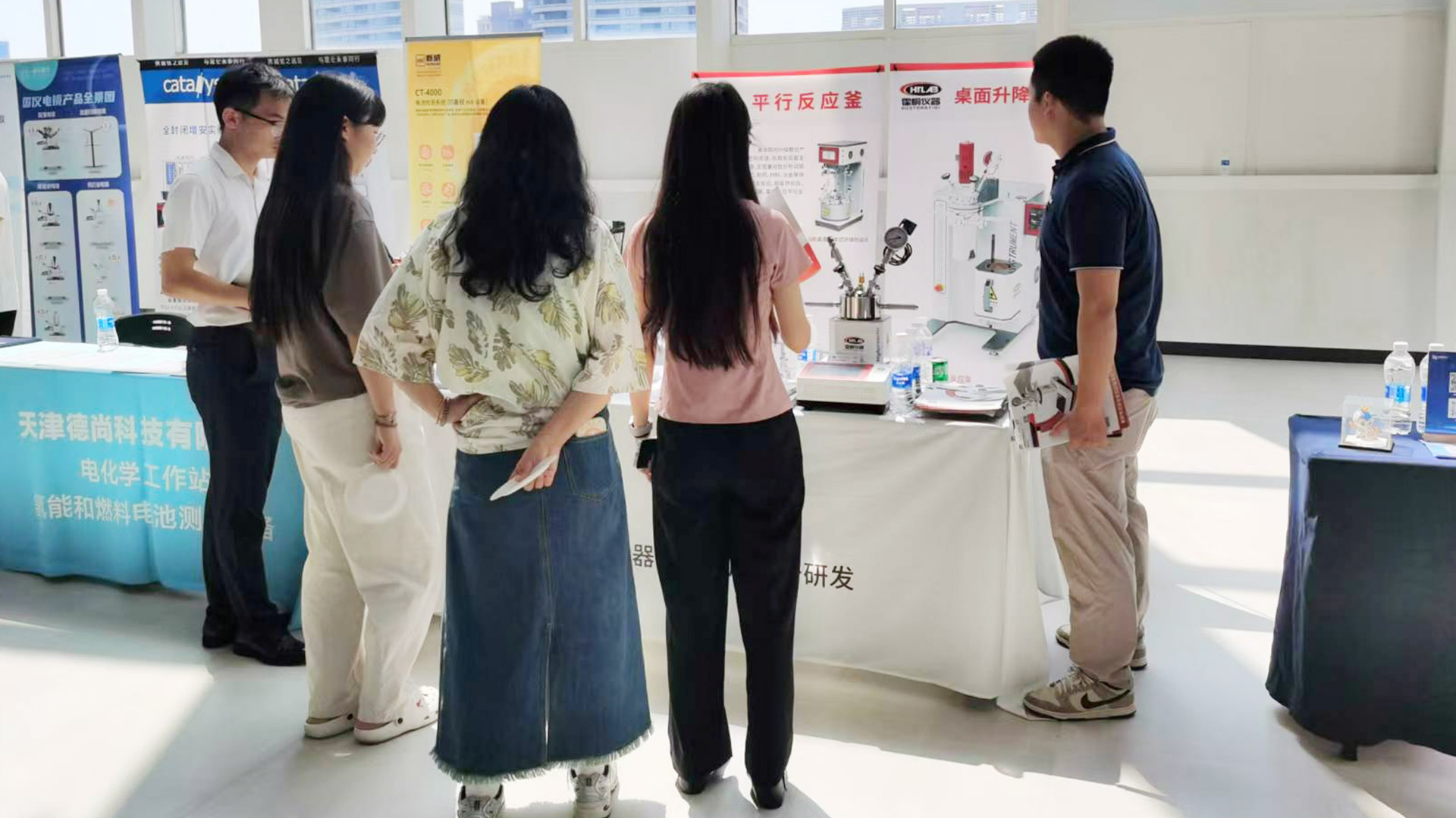 非凡娱乐官网参加 “第十六届全球华人化工学者研讨会”,实验室反应釜受青睐！新闻主图